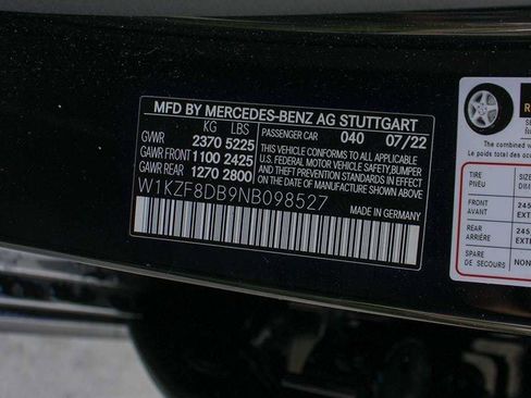 Used 2022 Mercedes-Benz E 350 Sedan w/ AMG Line Exterior image 50