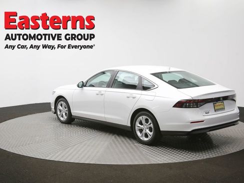 Used 2025 Honda Accord LX image 62