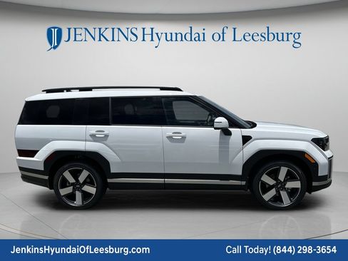 New 2026 Hyundai Santa Fe Limited FWD image 3