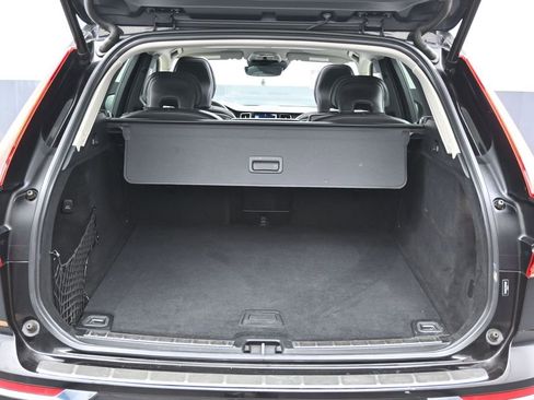 Used 2021 Volvo XC60 T5 Inscription w/ Advanced Package FWD image 14