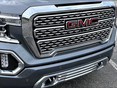 Used 2021 GMC Sierra 1500 Denali w/ Denali Ultimate Package AWD/4WD image 34