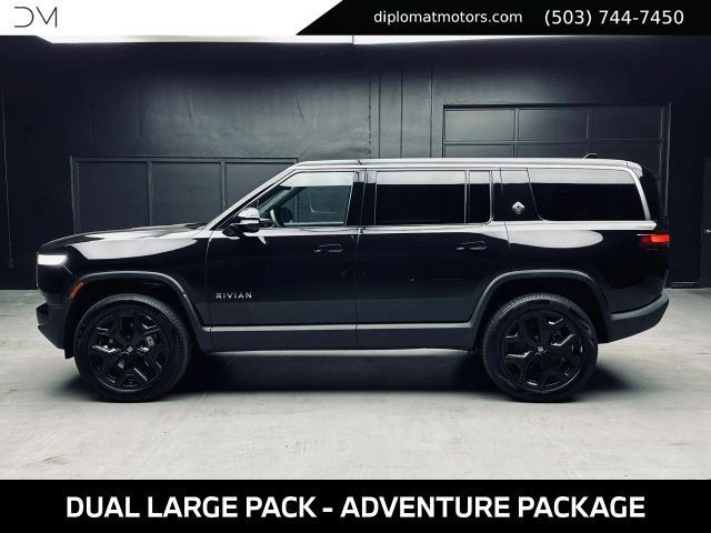 Used 2024 Rivian R1S Adventure Dual AWD/4WD image 3