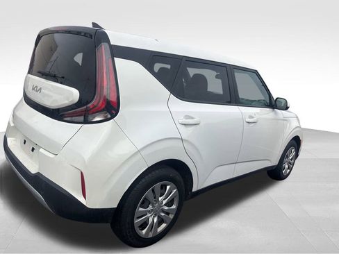 Certified 2023 Kia Soul LX image 12