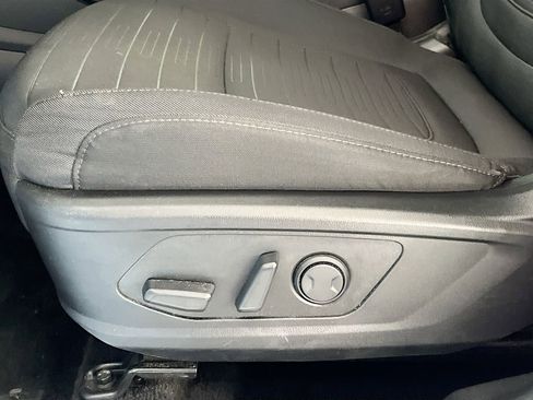 Used 2024 Hyundai Santa Cruz SEL FWD image 19
