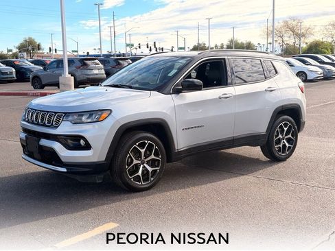 Used 2025 Jeep Compass Limited AWD/4WD image 1