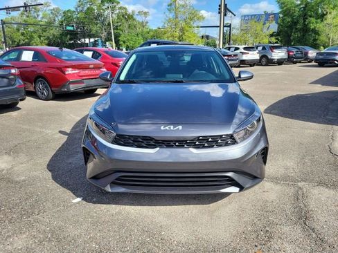 Used 2024 Kia Forte LXS FWD image 5