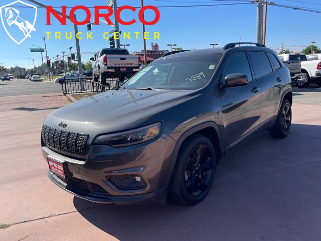 Used 2019 Jeep Cherokee Latitude Plus FWD image 3