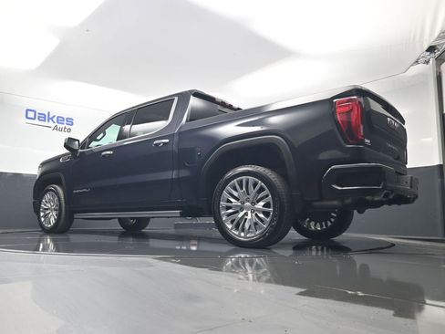 Used 2023 GMC Sierra 1500 Denali w/ Denali Reserve Package AWD/4WD image 45