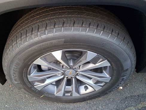 New 2026 Chevrolet Equinox LT w/ Convenience Package II image 4