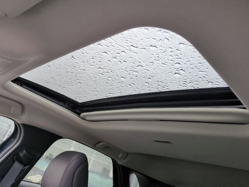 New 2025 MAZDA CX-30 AWD 2.5 S w/ Preferred Package image 17