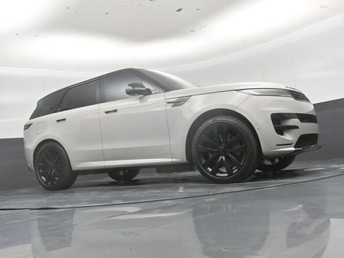 Used 2026 Land Rover Range Rover Sport Autobiography AWD/4WD image 40