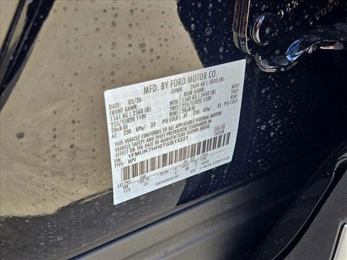 New 2026 Ford Explorer Platinum image 17