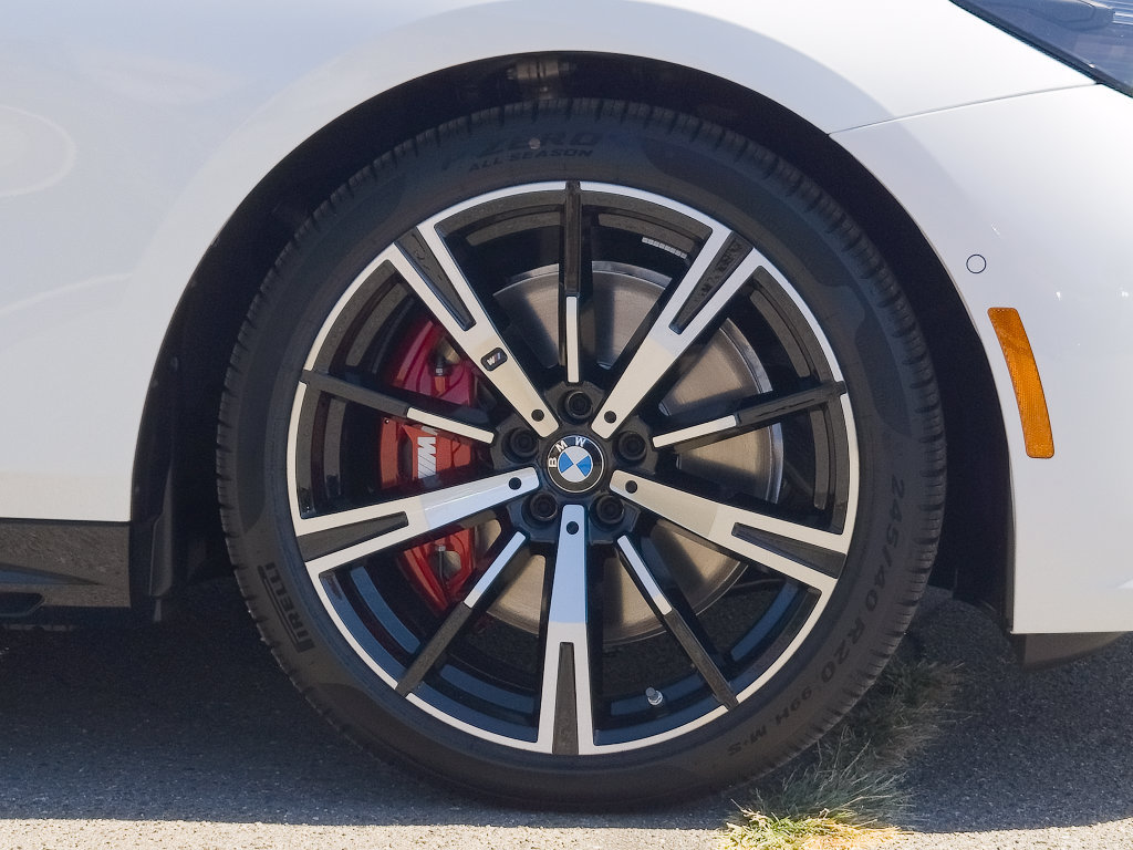 New 2027 BMW 540i xDrive w/ M Sport Package AWD/4WD image 4