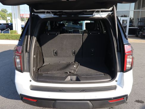 Used 2023 Chevrolet Tahoe Z71 w/ Luxury Package AWD/4WD image 36