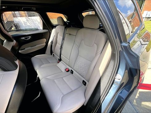 Used 2026 Volvo XC60 B5 Plus AWD/4WD image 35