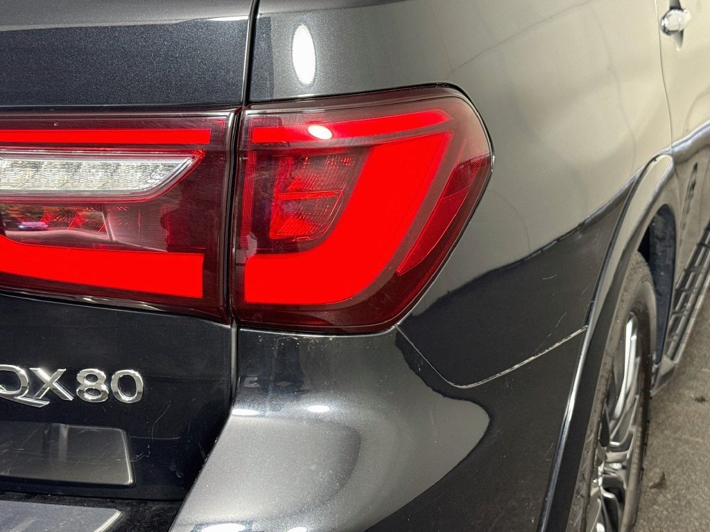 Used 2023 INFINITI QX80 Sensory w/ Cargo Package AWD/4WD image 32