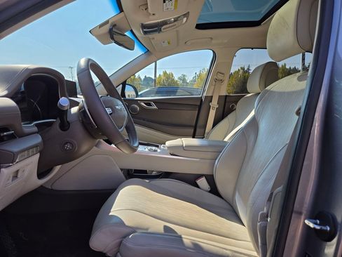 Used 2021 Genesis GV80 2.5T w/ Prestige Package 04 AWD/4WD image 21