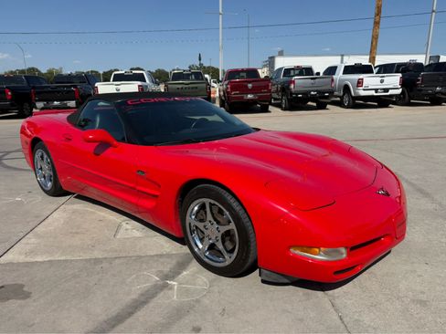 Used 1998 Chevrolet Corvette Convertible w/ Memory Pkg RWD image 3