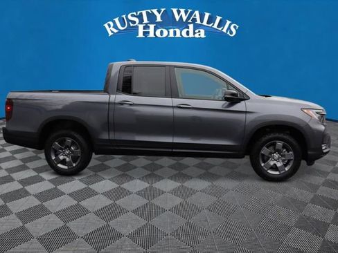 New 2026 Honda Ridgeline TrailSport image 2