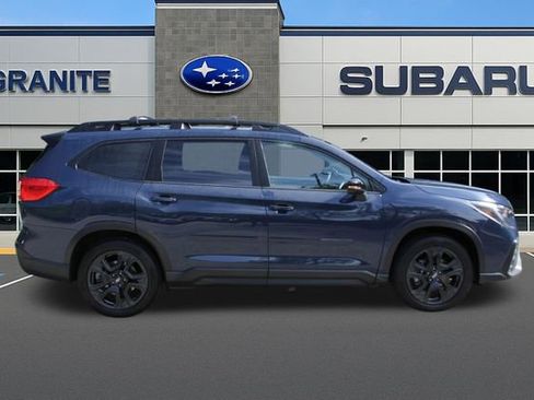 Used 2023 Subaru Ascent Onyx Edition image 12