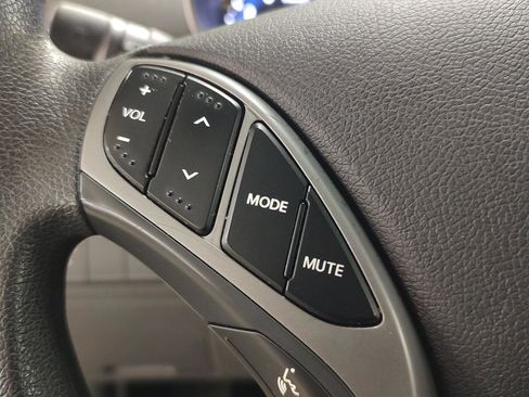 Used 2015 Hyundai Elantra SE w/ Option Group 02 image 10