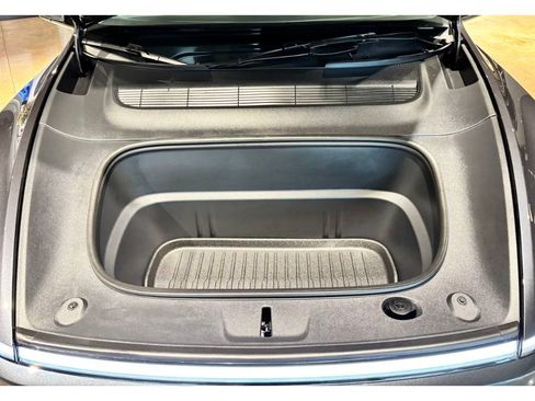 Used 2026 Tesla Model Y Long Range image 4