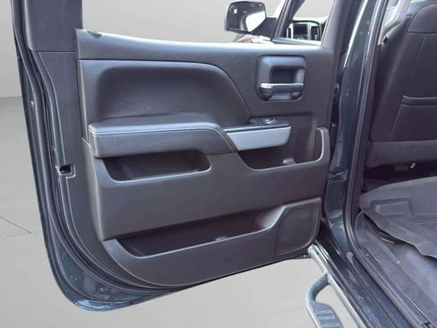 Used 2018 Chevrolet Silverado 1500 LT w/ All Star Edition image 16