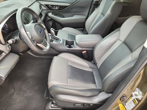 Used 2021 Subaru Outback Onyx Edition XT AWD/4WD image 3