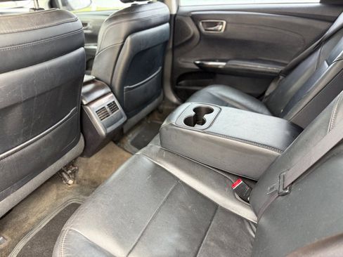 Used 2013 Toyota Avalon XLE FWD image 14