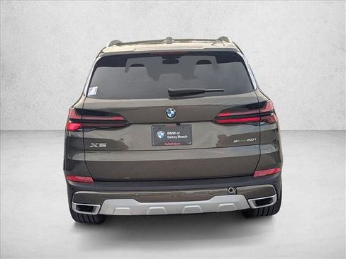 New 2026 BMW X5 sDrive40i image 7