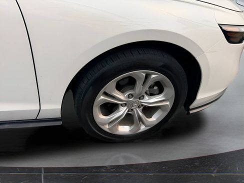Used 2024 Honda Accord LX image 26