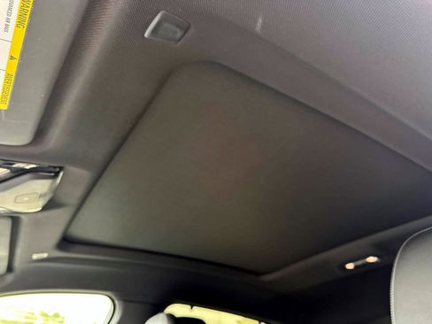 Used 2021 BMW X6 M50i w/ Executive Package image 32