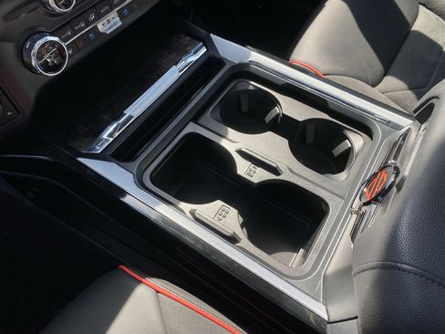 Used 2024 Ford F250 Lariat w/ Lariat Ultimate Package image 38