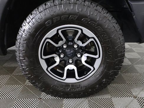 Used 2018 RAM 1500 Rebel image 19