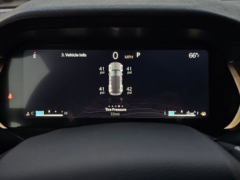 New 2026 Jeep Grand Cherokee Laredo image 11