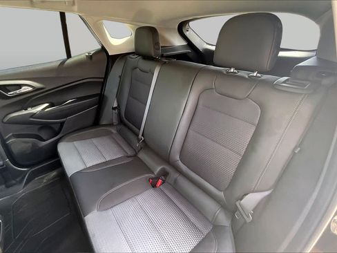 Used 2024 Chevrolet Trax LT w/ Driver Confidence Package FWD image 19