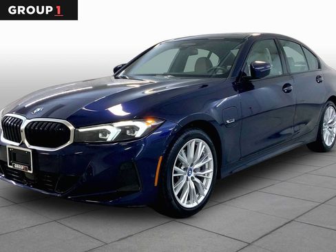 Certified 2023 BMW 330e xDrive w/ Premium Package AWD/4WD image 1