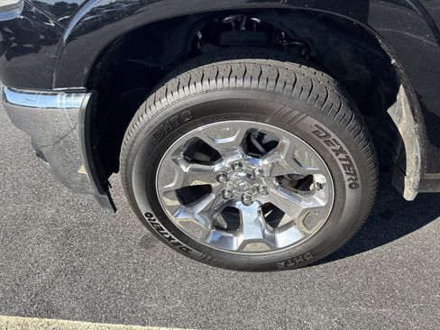 Used 2025 RAM 1500 Big Horn AWD/4WD image 26