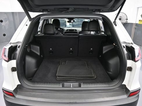 Used 2021 Jeep Cherokee Latitude Lux w/ Comfort/Convenience Group image 37