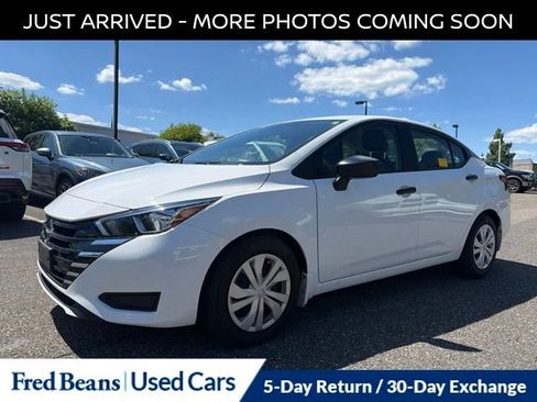 Certified 2023 Nissan Versa S w/ Electronics Package FWD image 3
