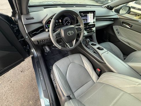 Used 2019 Toyota Avalon Limited w/ Advanced Safety Package FWD image 15