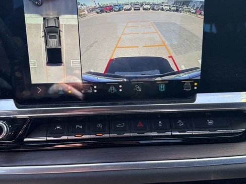 Used 2022 GMC Sierra 1500 SLT w/ SLT Convenience Package image 14