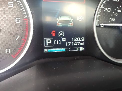 Used 2023 Subaru Forester Limited AWD/4WD image 17