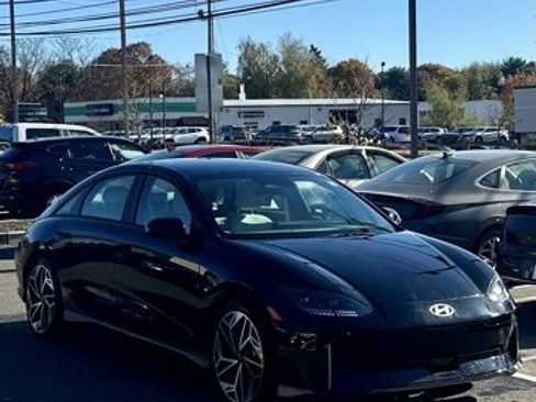 New 2024 Hyundai Ioniq 6 SEL image 2