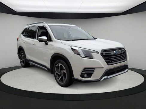 Certified 2023 Subaru Forester Touring w/ Popular Package #2 AWD/4WD image 2