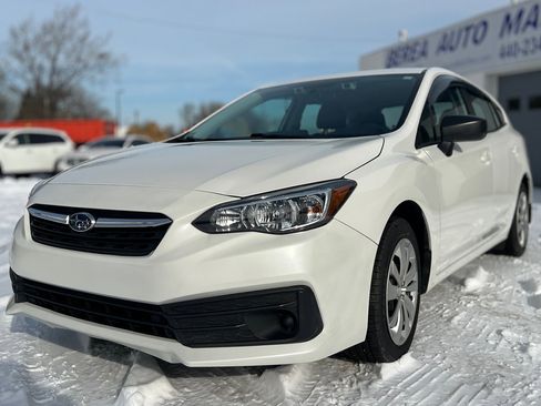 Used 2021 Subaru Impreza 2.0i image 2