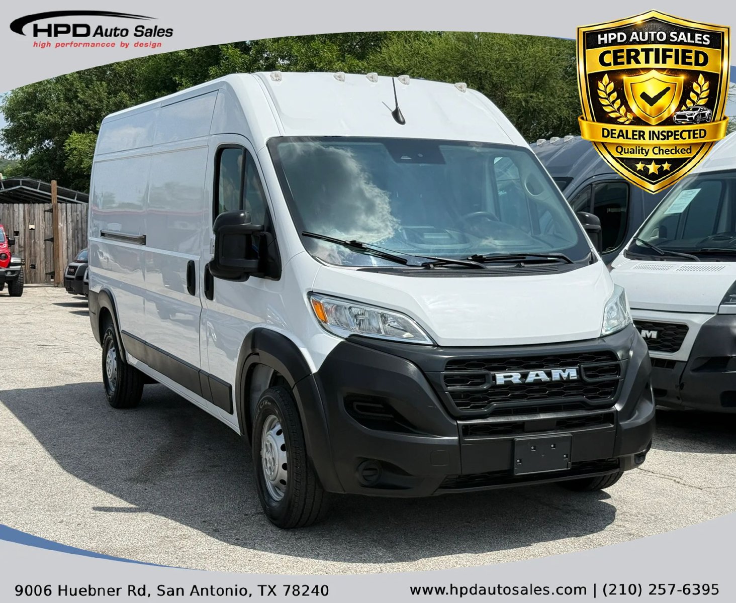 Used 2023 RAM ProMaster 2500 FWD image 1