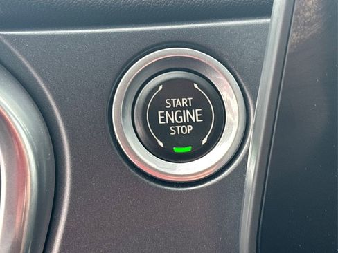 Used 2023 Chevrolet Blazer LT image 34