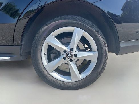 Used 2018 Mercedes-Benz GLE 350 4MATIC image 12