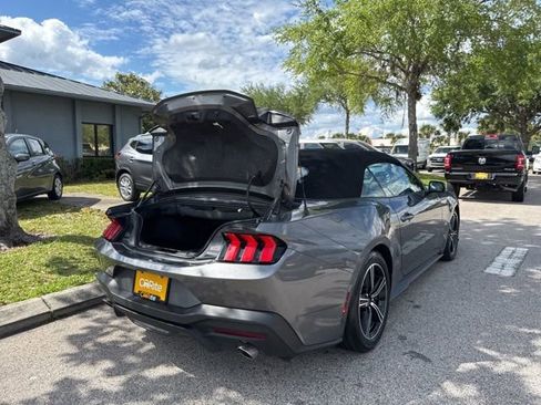 Used 2024 Ford Mustang Premium image 17